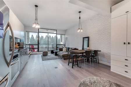 121 Brew Street #603 Port Moody, BC V3H 0E2