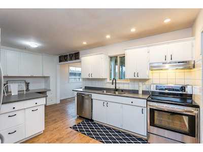 32546 Pandora Avenue Abbotsford, BC V2T 3X1