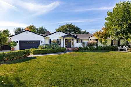 4713 Vineta Avenue La Canada Flintridge, CA 91011