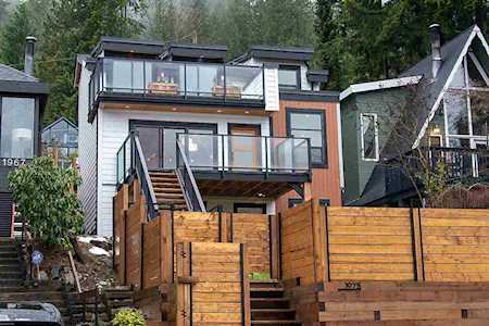 1975 Deep Cove Road North Vancouver, BC V7G 1S7