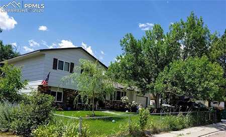 1080 Chiricahua Drive Colorado Springs, CO 80915