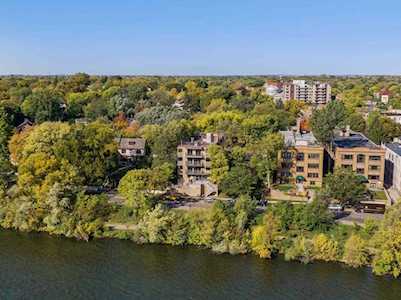 4430 W Lake Harriet Parkway #101 Minneapolis, MN 55410
