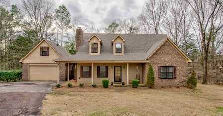 1429 Ross Rd Olive Branch, TN 38654