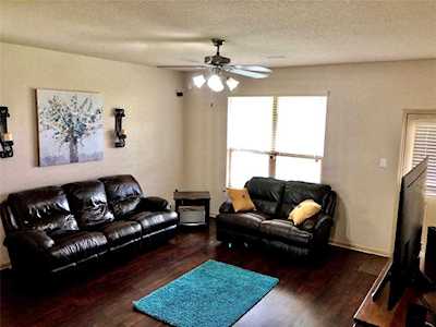 219 Rodeo Dr Manvel, TX 77578