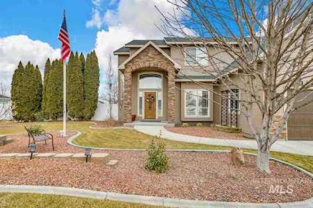 2008 S Secretariat Way Nampa, ID 83686