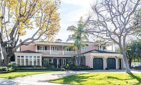 1 Hampshire Court Newport Beach, CA 92660