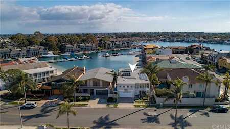 4006 Humboldt Drive Huntington Beach, CA 92649