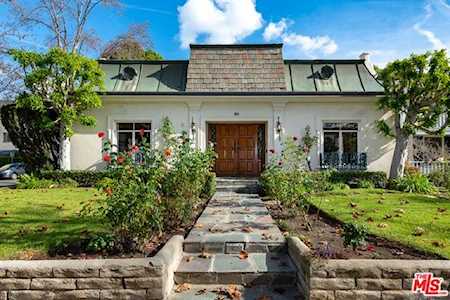 200 S Bedford Drive Beverly Hills, CA 90212