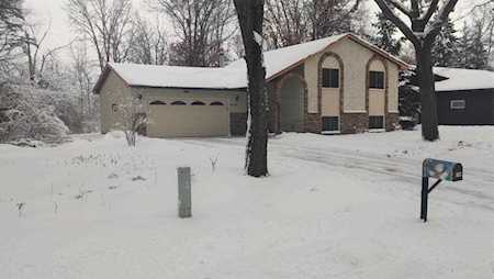 6164 27th Street N Oakdale, MN 55128