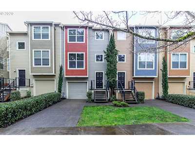 2040 NE Sheffield Ave Hillsboro, OR 97006