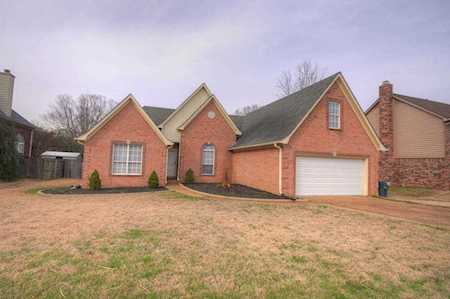 4667 Shadow Field Ln Bartlett, TN 38002