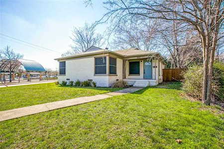 1643 Hollywood Avenue Dallas, TX 75208