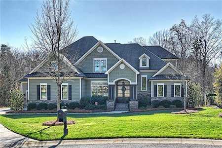 570 Quaker Meadows Ln Fort Mill, SC 29715