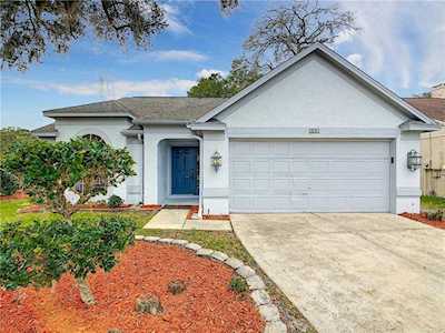 331 Oak Park Place Casselberry, FL 32707