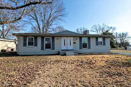 3606 Tarragon Rd Louisville, KY 40219