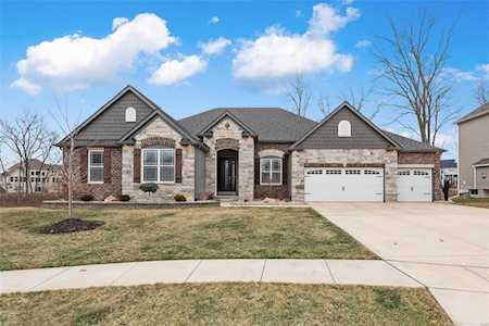 47 Briscoe Glen Ct Lake St Louis, MO 63367