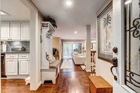 27806 Gleneagles #71 Mission Viejo, CA 92692