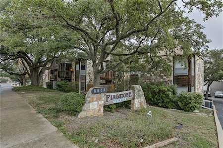 6903 Deatonhill Dr #5 Austin, TX 78745