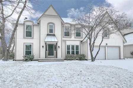 12919 Ballentine St Overland Park, KS 66213