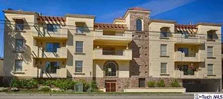 12407 Moorpark Street #204 Studio City, CA 91604