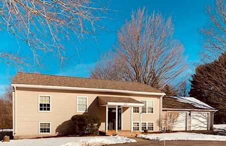 202 N Brookfield Rd East Brookfield, MA 01515