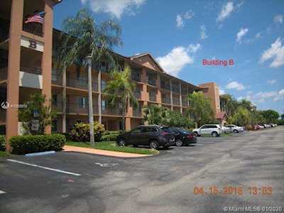 12651 SW 16th Ct #213B Pembroke Pines, FL 33027
