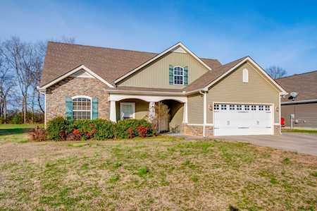 583 Laurel Lane Murfreesboro, TN 37127