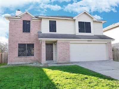 1222 Acanthus St Pflugerville, TX 78660