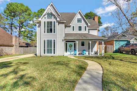 22914 River Birch Dr Tomball, TX 77375