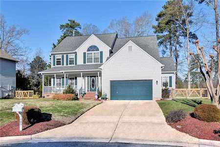 809 N Lismore Ct Newport News, VA 23602
