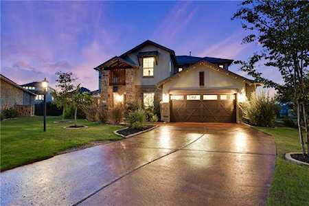 107 Edinburgh Isle Ct Austin, TX 78738