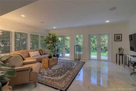 2910 Granada Blvd Coral Gables, FL 33134