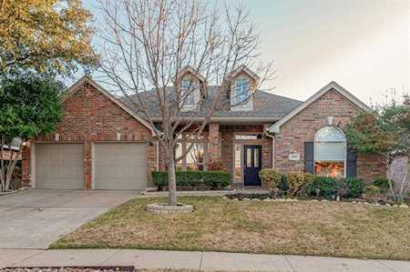 7054 Buena Vista Drive Fort Worth, TX 76137