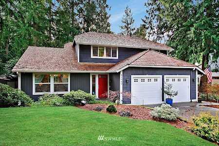 21717 SE 33rd Place Sammamish, WA 98075