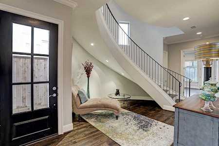 248 Asbury St Houston, TX 77007
