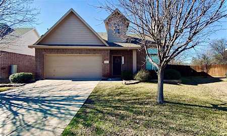 500 Mattie Lane Lake Dallas, TX 75065