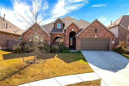 403 Perico Pl Austin, TX 78748