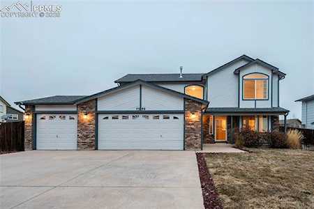7389 Sue Lane Colorado Springs, CO 80925