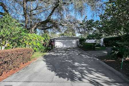 2713 Raeford Court Orlando, FL 32806