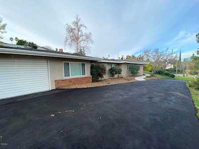 20050 Oxnard Street Woodland Hills, CA 91367