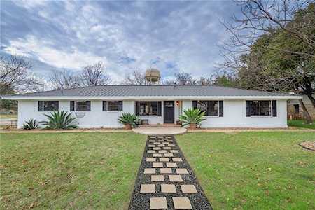 109 Shannon Ln Georgetown, TX 78628