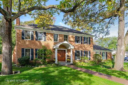 600 Wicklow Rd Deerfield, IL 60015