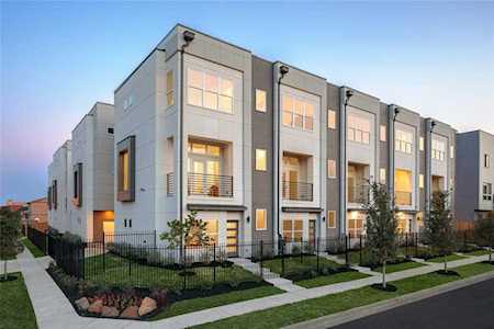 1717 Caddo Street #104 Dallas, TX 75204