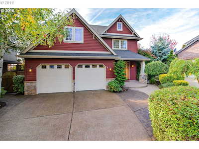 3070 Roxbury Ct West Linn, OR 97068