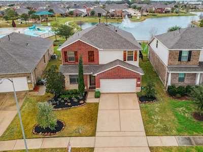 15319 Benson Landing Dr Cypress, TX 77429