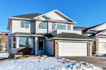 16 Gleneagles View Cochrane, AB T4C 1N9