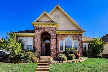 3214 Potters House Way Dallas, TX 75236