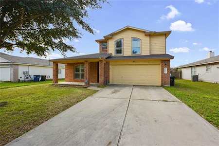 113 Edison Dr Hutto, TX 78634