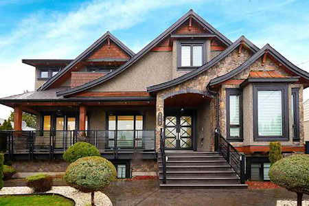 4263 Winnifred Street Burnaby, BC V5J 2S5