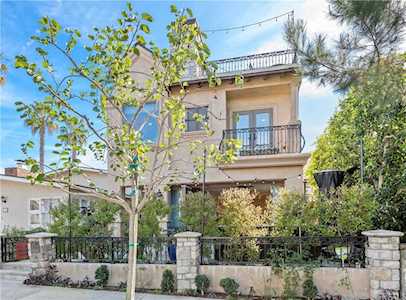 438 Dahlia Avenue Corona Del Mar, CA 92625